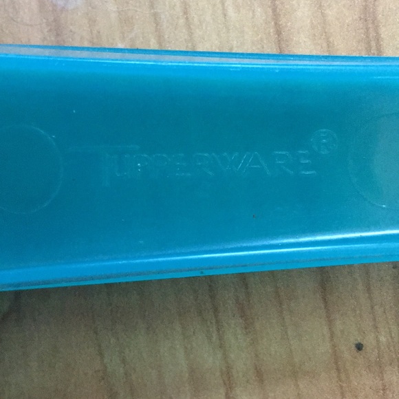 Vintage Tupperware strainer - Picture 2 of 2